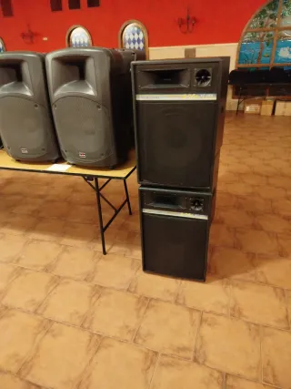 Altavoces Acustic Control AC 1804