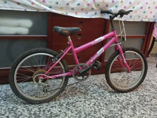 Bicicleta infantil rosa
