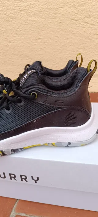 Zapatillas Under Armour Curry Negras Multicolor