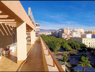ATICO ALMERIA CENTRO 194 M2 + TERRAZA 111 M2