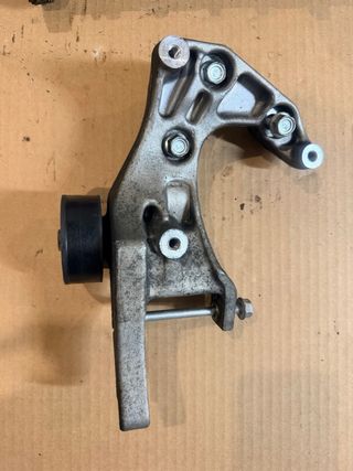 Soporte y rodillo Opel 1.7 CDTI