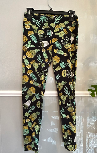 LuLaRoe Leggings Talla Única Cactus