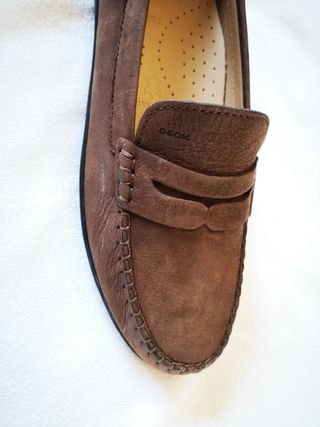 Mocassini Geox donna pelle scamosciata marrone