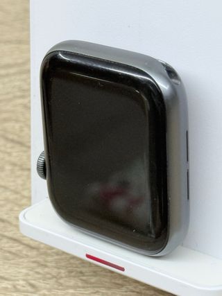 Apple Watch 4 44mm Space Gray