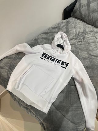 Sudadera Guess Blanca y Negra Original
