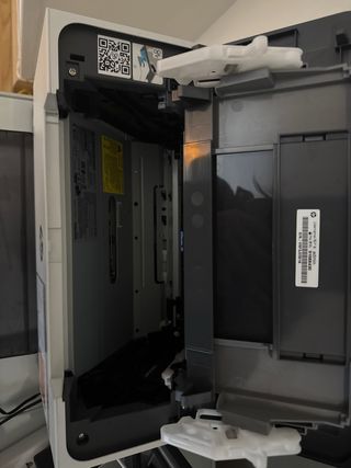 Impresora Láser HP Wireless | Blanco y Gris