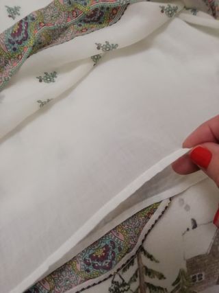 Vestido blanco estampado Zara