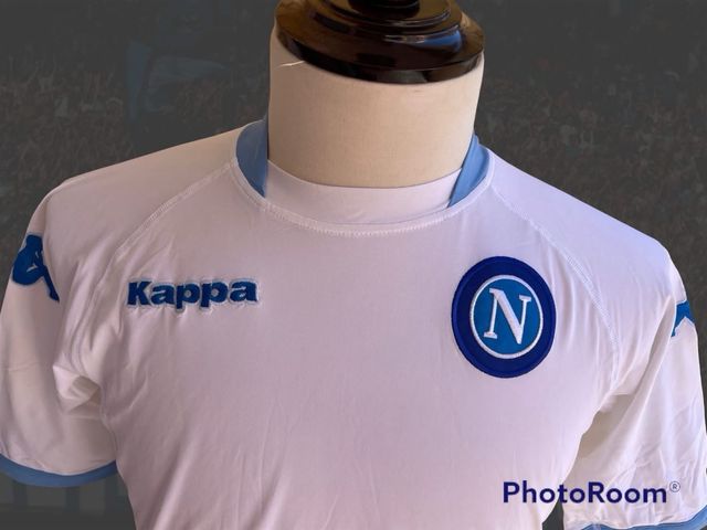 Fantástica camiseta del Napoli