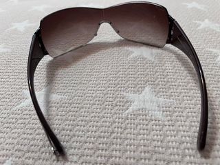 Gafas de sol Prada marrones