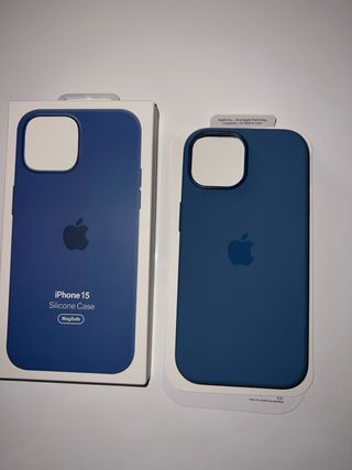 Cover iPhone 15 Silicone MagSafe Blu