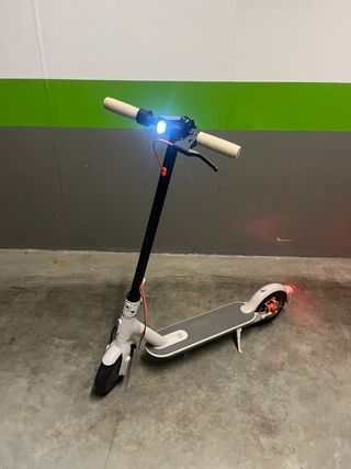 Xiaomi Mi Electric Scooter 3