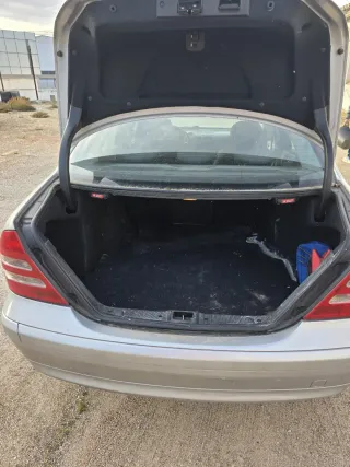 Mercedes-Benz Clase C 2001