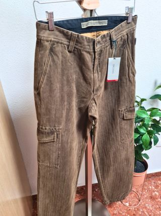 Pantalón hombre Cargo Decenio Talla 40