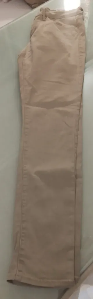 Vaqueros Levi's Beige