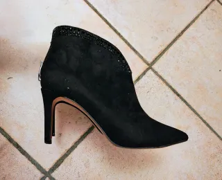 Tronchetti neri con perline tacco a stiletto 8 cm