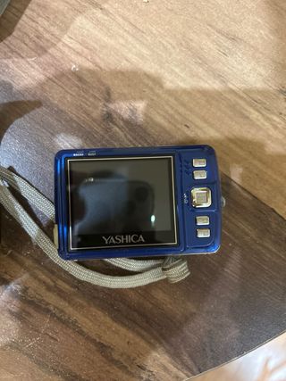 Cámara Digital Yashica EZ F524 MK-II