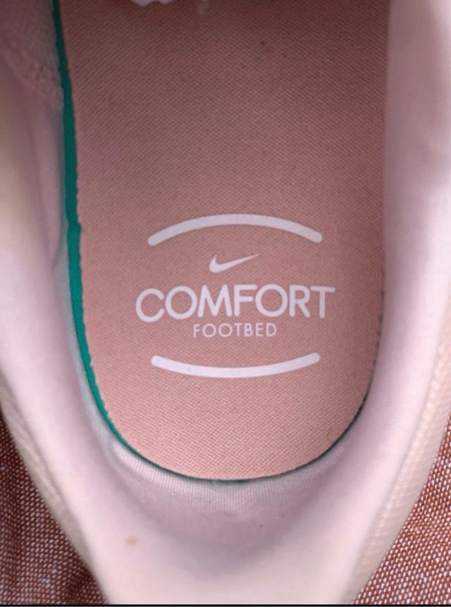 Nike Bambas Rosas y Blancas