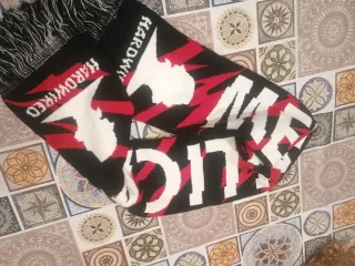 Bufanda Metallica Hardwired