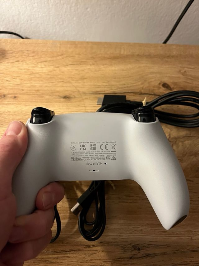 Consola PS5 Standard Edición Disco COMO NUEVA