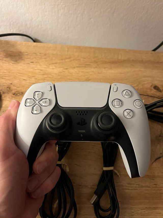 Consola PS5 Standard Edición Disco COMO NUEVA