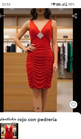 Vestido de fiesta rojo con pedrería