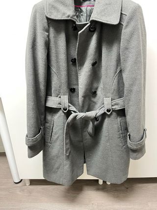 Abrigo de mujer C&A gris usado tres veces T46