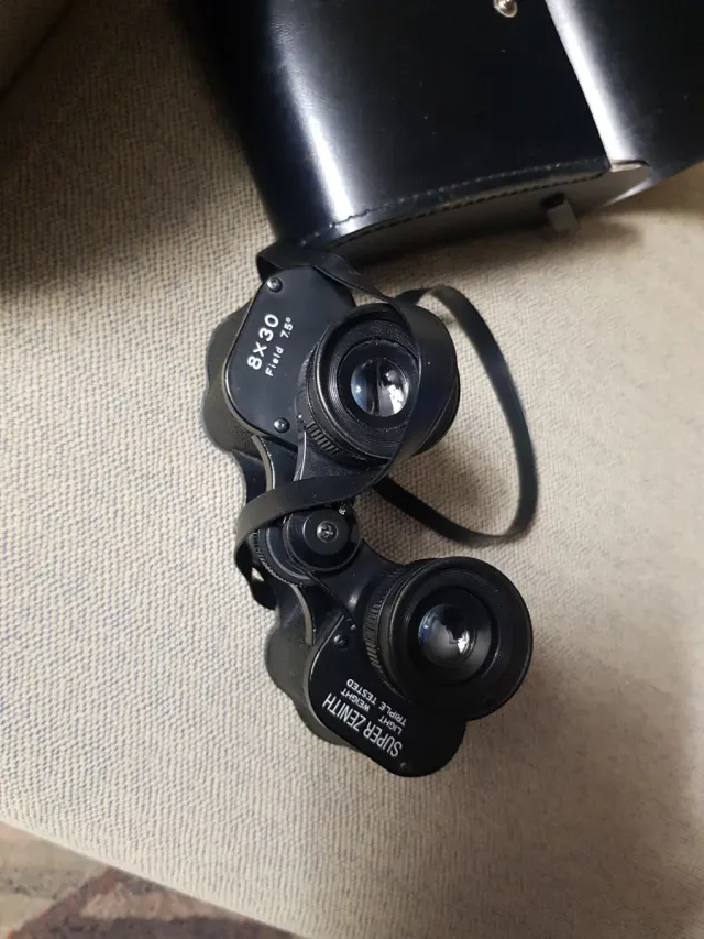 Prismáticos SUPER ZENITH 8x30 75°