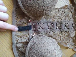 Completo Intimissimi pizzo beige/grigio