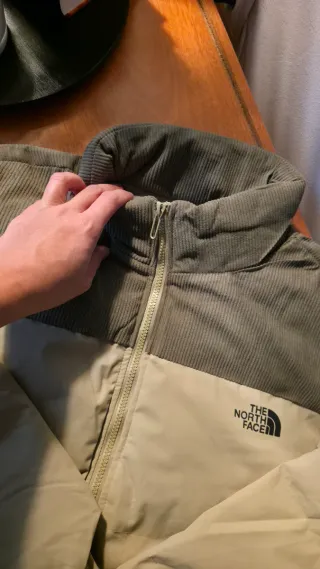 Chaqueta The North Face Talla L Beige/Gris