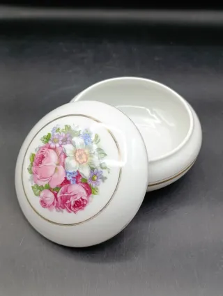 Scatola in porcellana francese Limoges