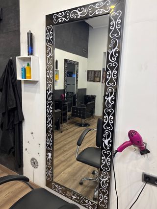 2 Specchi da trucco decorati