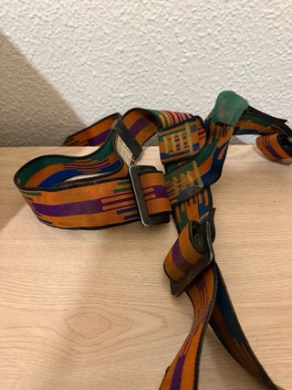 Arnés de espeleología Roca.