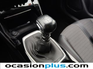 Peugeot 2008 PureTech 130 S&S Allure Pack 96 kW (130 CV)