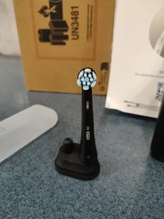 Cepillo Eléctrico Oral-B iO Series 2 Negro