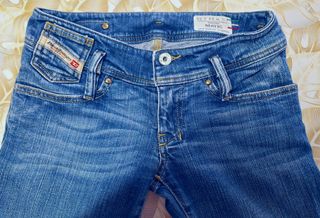 Jeans Diesel a vita bassa taglia XS