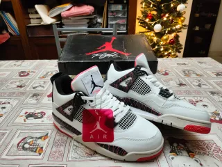 Negogiable Nike Air Jordan 4 Retro Talla 42