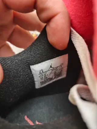 Negogiable Nike Air Jordan 4 Retro Talla 42