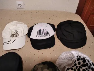 Lote de Gorras Variadas a solo 3€,cada una a elegí
