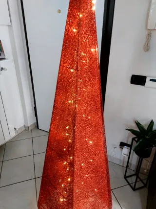 Albero di Natale Rosso Luminoso