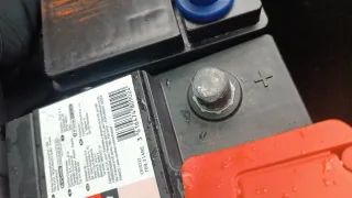 Batería Coche 52Ah 12V.