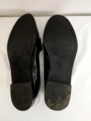 Mocasines Bershka negros charol