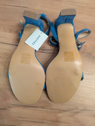 Sandalias tacón MARYPAZ azul talla 40