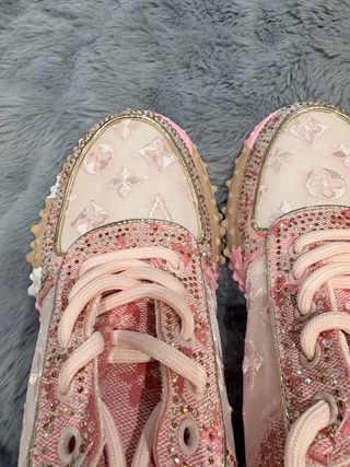 Zapatillas rosas con cristales
