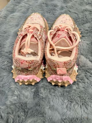 Zapatillas rosas con cristales