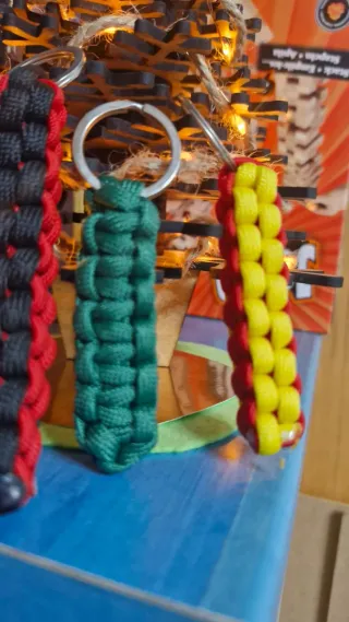 Llavero paracord