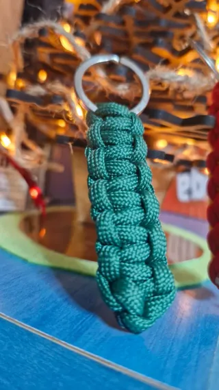 Llavero paracord