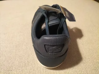 Zapatos Lacoste Azul Marino con Etiquetas