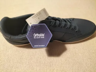 Zapatos Lacoste Azul Marino con Etiquetas