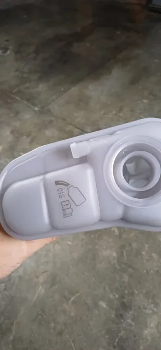 Botella expansión Audi A5 2010 Nueva