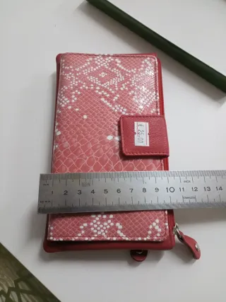 Cartera de cuero para mujer